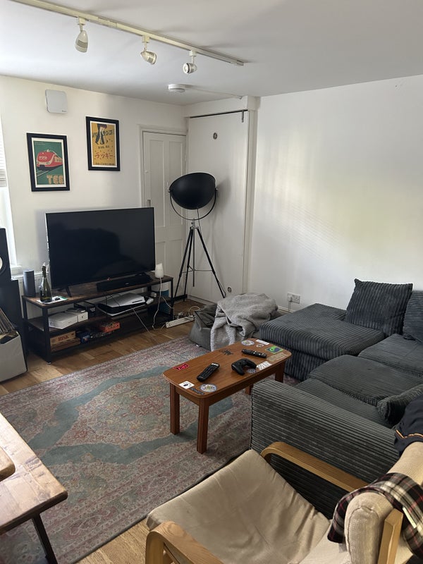 Top floor double room in Hackney Central - student accommodation in Hackney - img_1