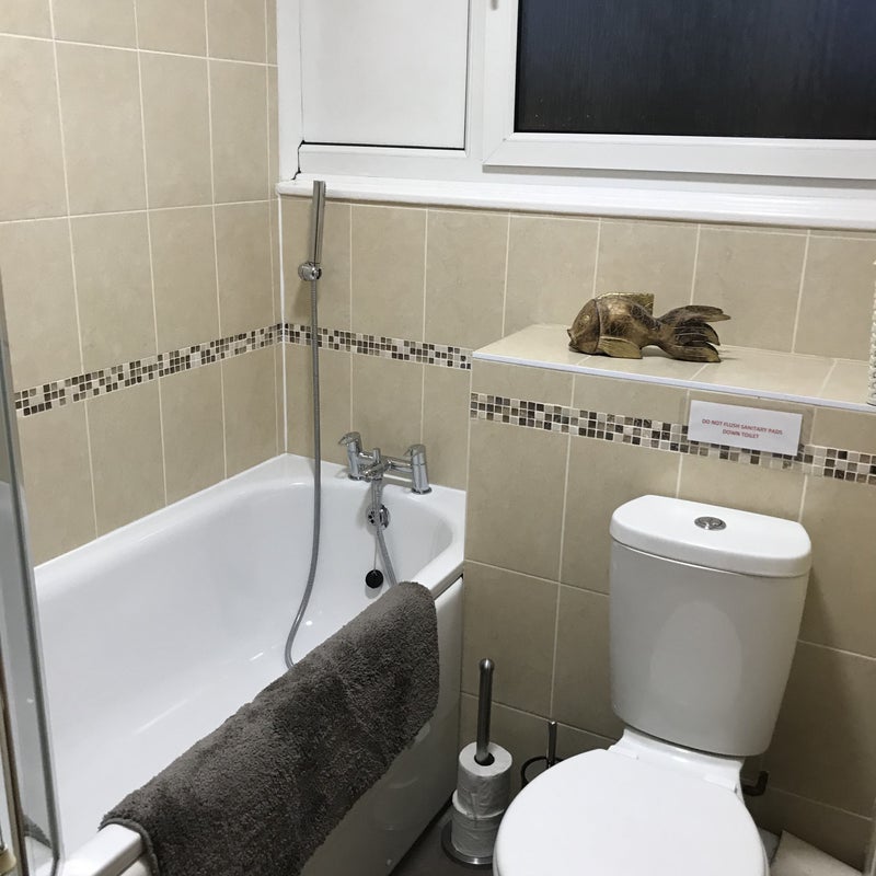 Two double rooms- All bills inc in female house - student accommodation in Hatfield - img_3