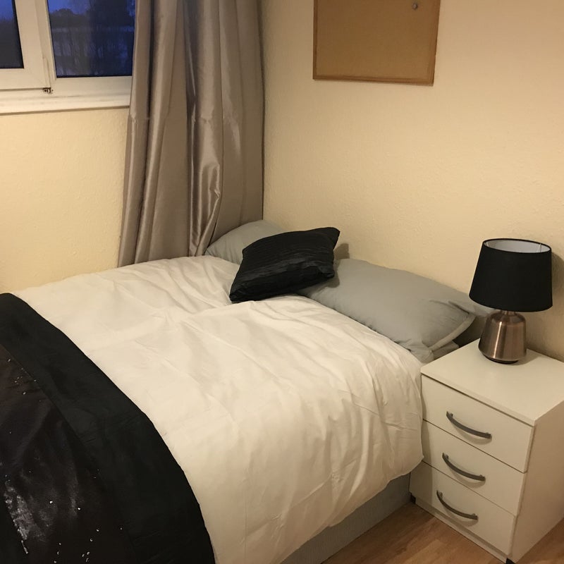 Two double rooms- All bills inc in female house - student accommodation in Hatfield - img_14