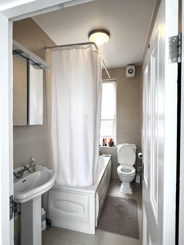 Two Double Rooms Available in Maida Vale! - student accommodation in Maida Vale - img_4