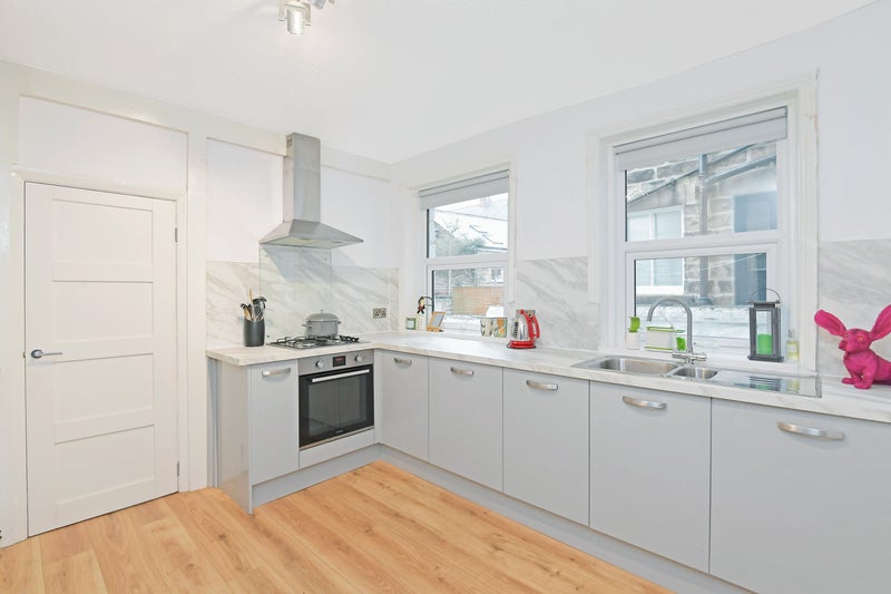 Two double rooms in Victorian town centre house - student accommodation in Harrogate - img_3