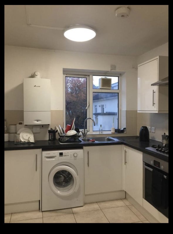 Two Rooms (Sublet + Long Term) - student accommodation in Kingston Upon Thames - img_2