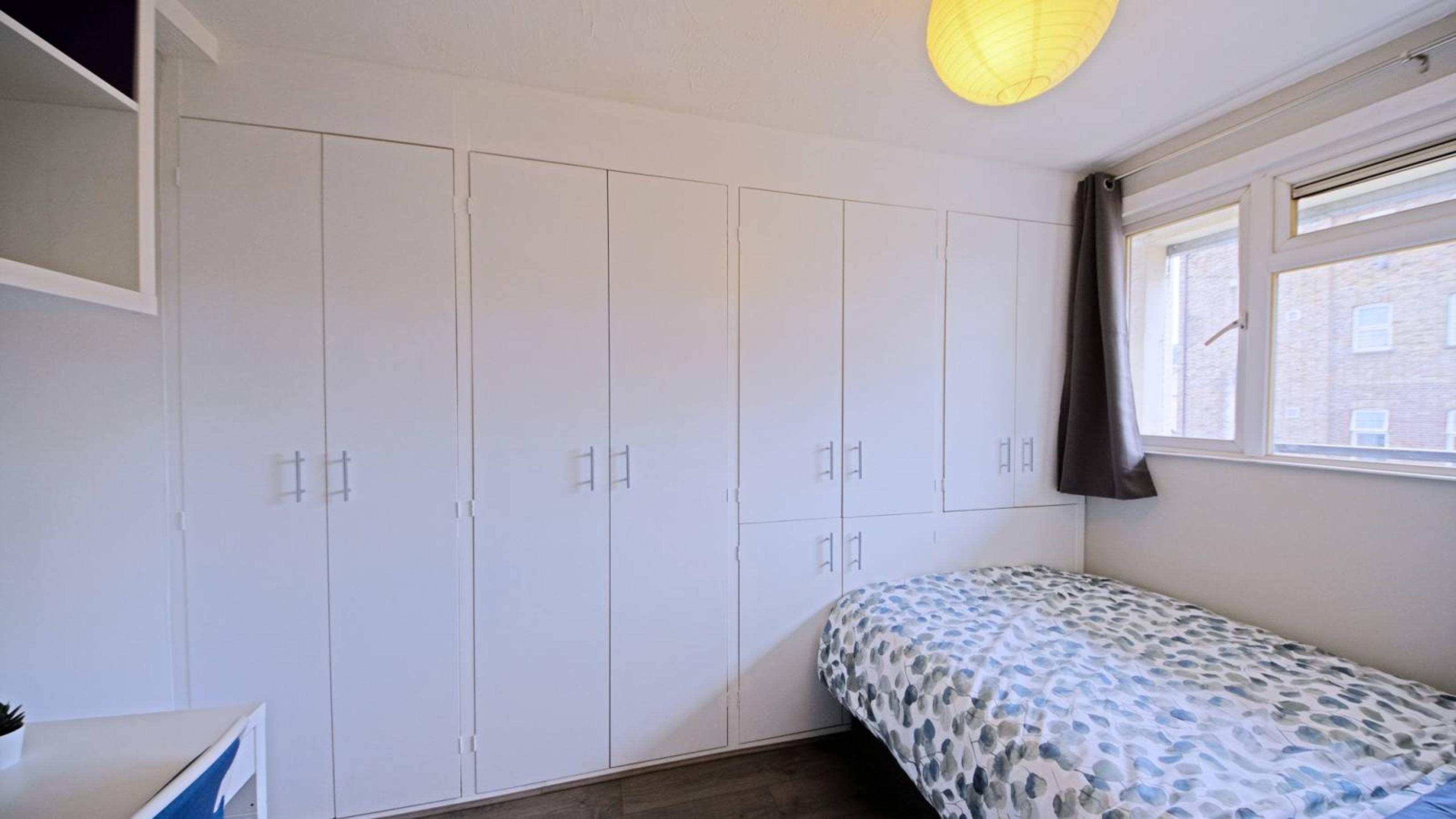 accommodation/uk/cosy-double-bedroom-near-bethnal-green-overground/bedroom-double-bedroom-room-1-23102023_648178_0.jpg