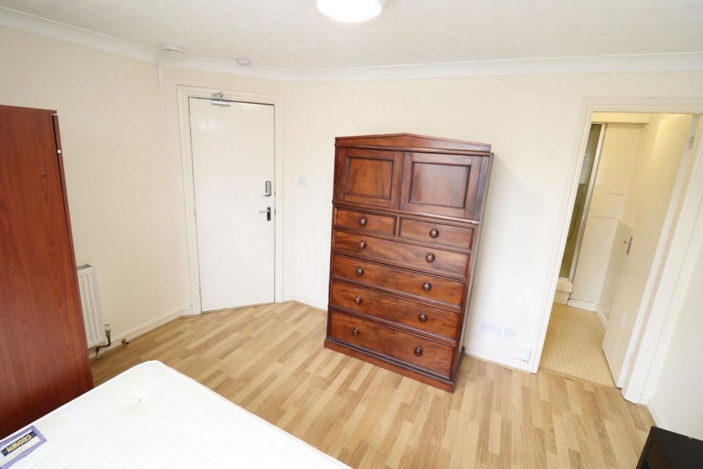 Cosy double ensuite bedroom in the Isle of Dogs - student accommodation in London - img_3