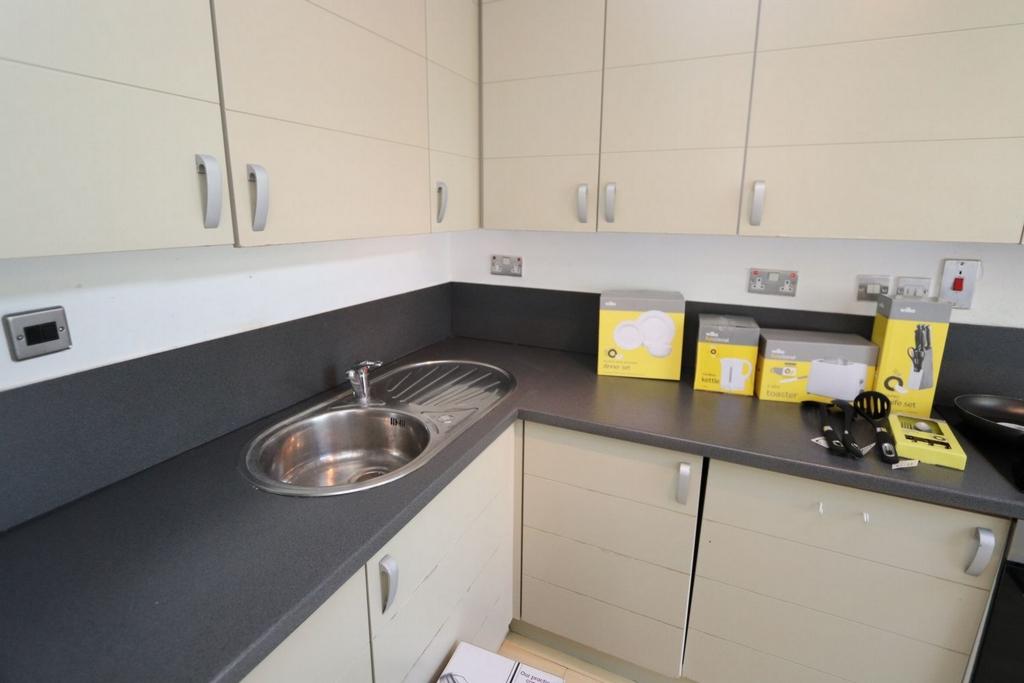 Double bedroom in a 4-bedroom flat, in Greenwich - student accommodation in London - img_1