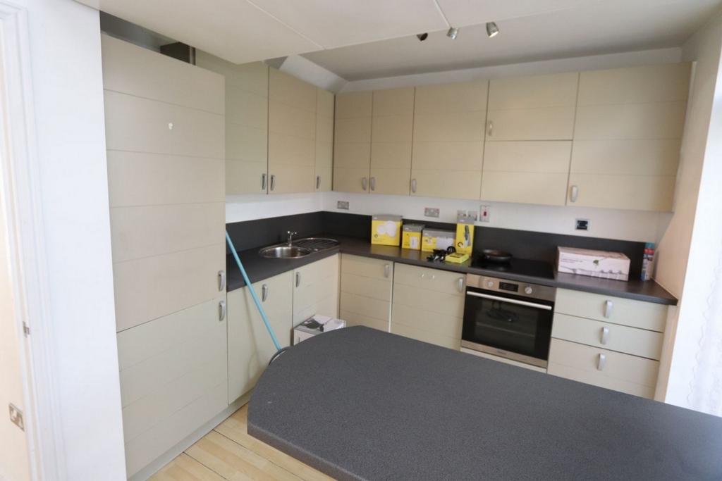 Double bedroom in a 4-bedroom flat, in Greenwich - student accommodation in London - img_2