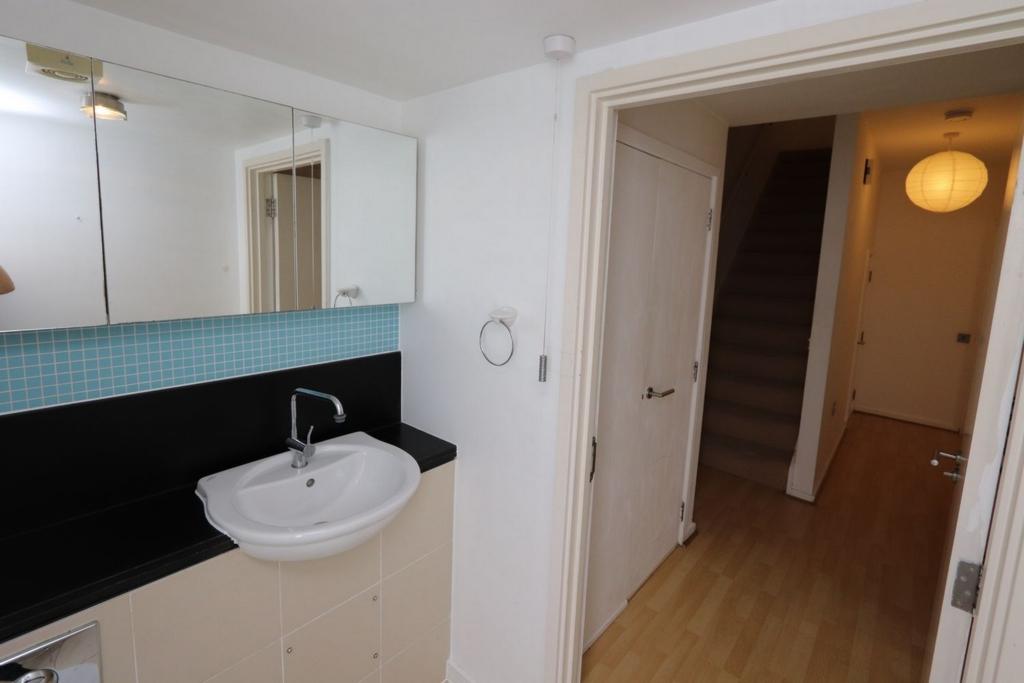 Double bedroom in a 4-bedroom flat, in Greenwich - student accommodation in London - img_14