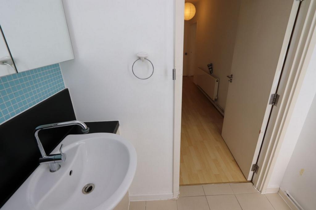 Double bedroom in a 4-bedroom flat, in Greenwich - student accommodation in London - img_16