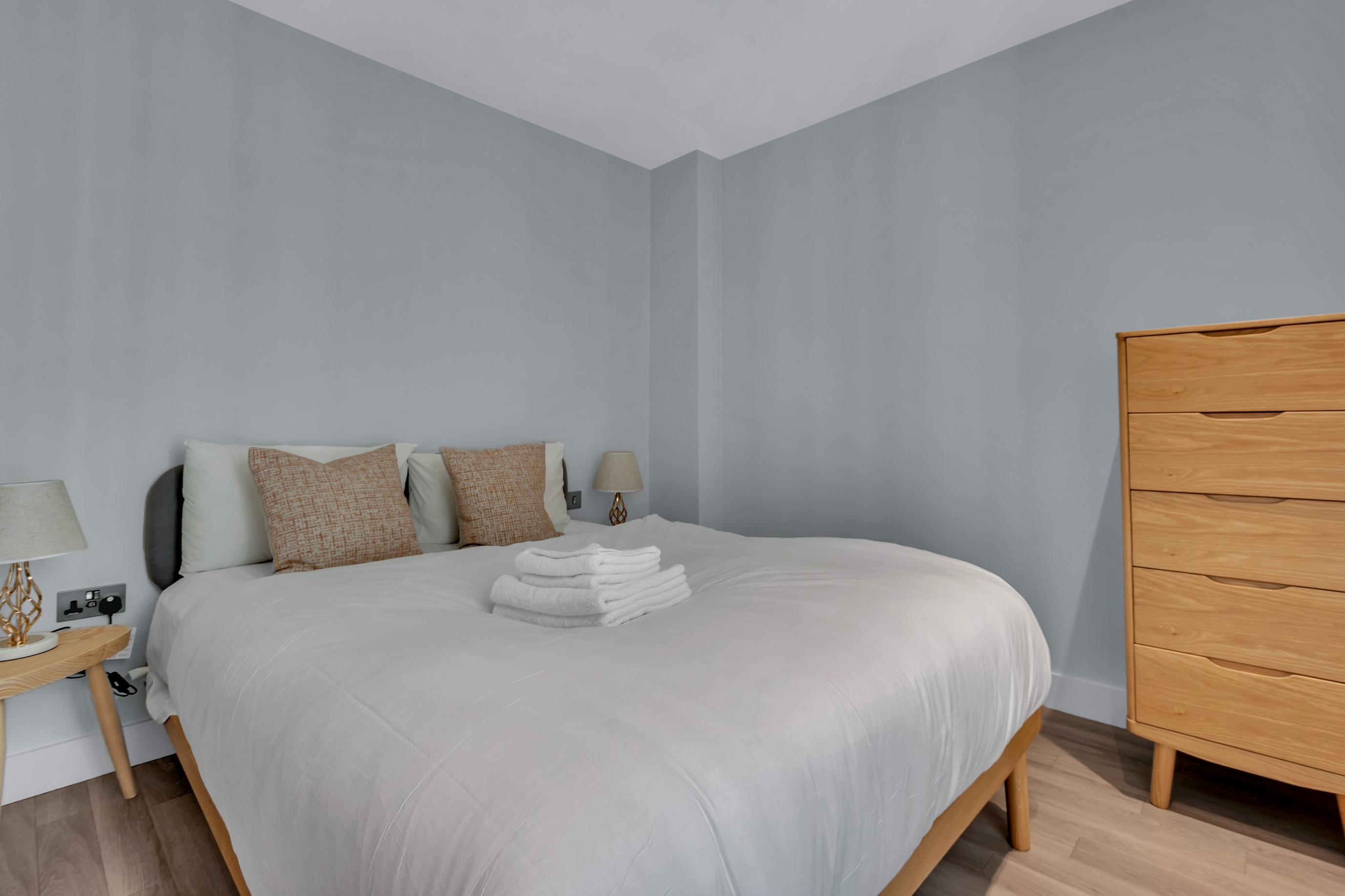 Modern 2 bedroom apartment in Wembley - student accommodation in London - img_2