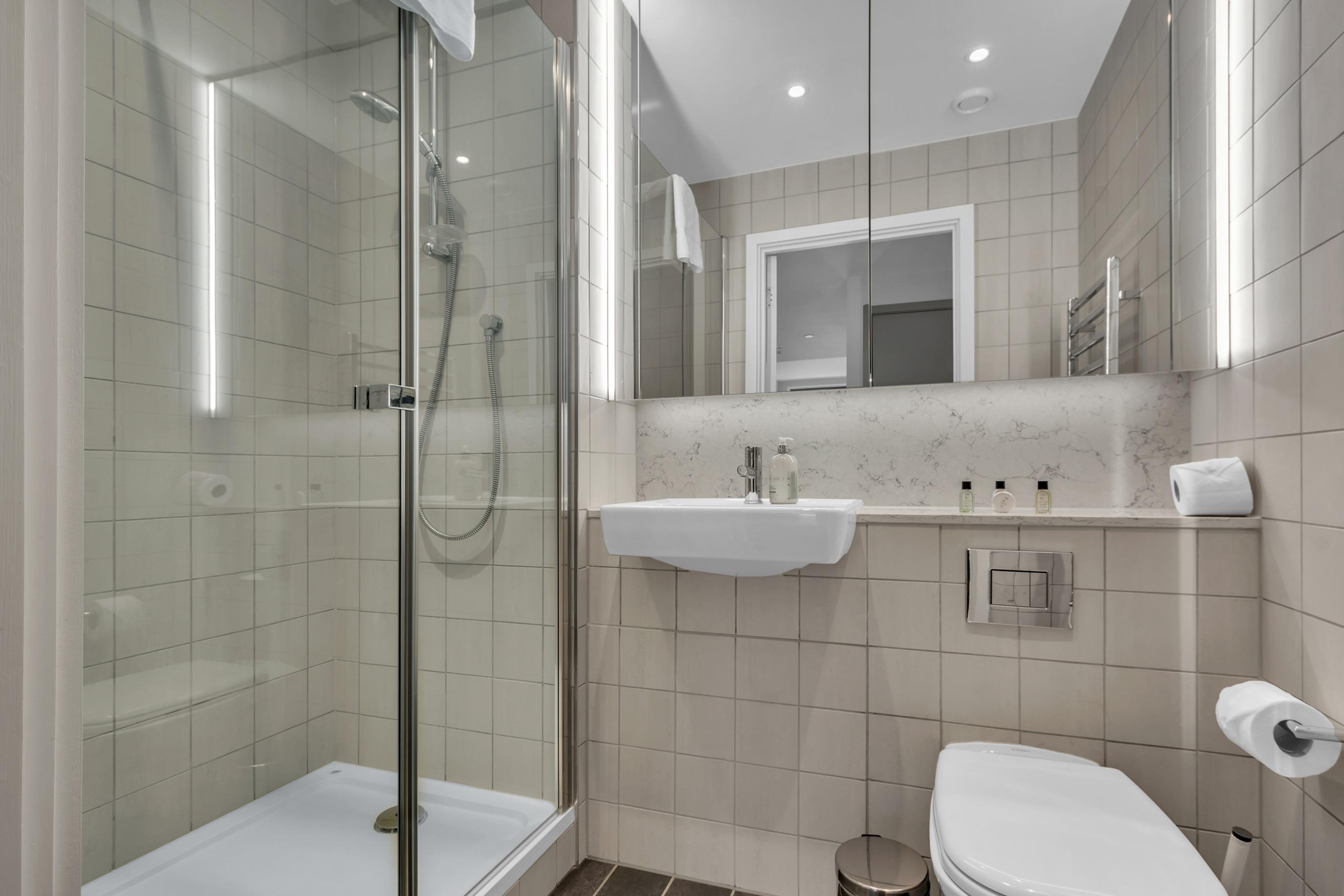 Modern 2 bedroom apartment in Wembley - student accommodation in London - img_13