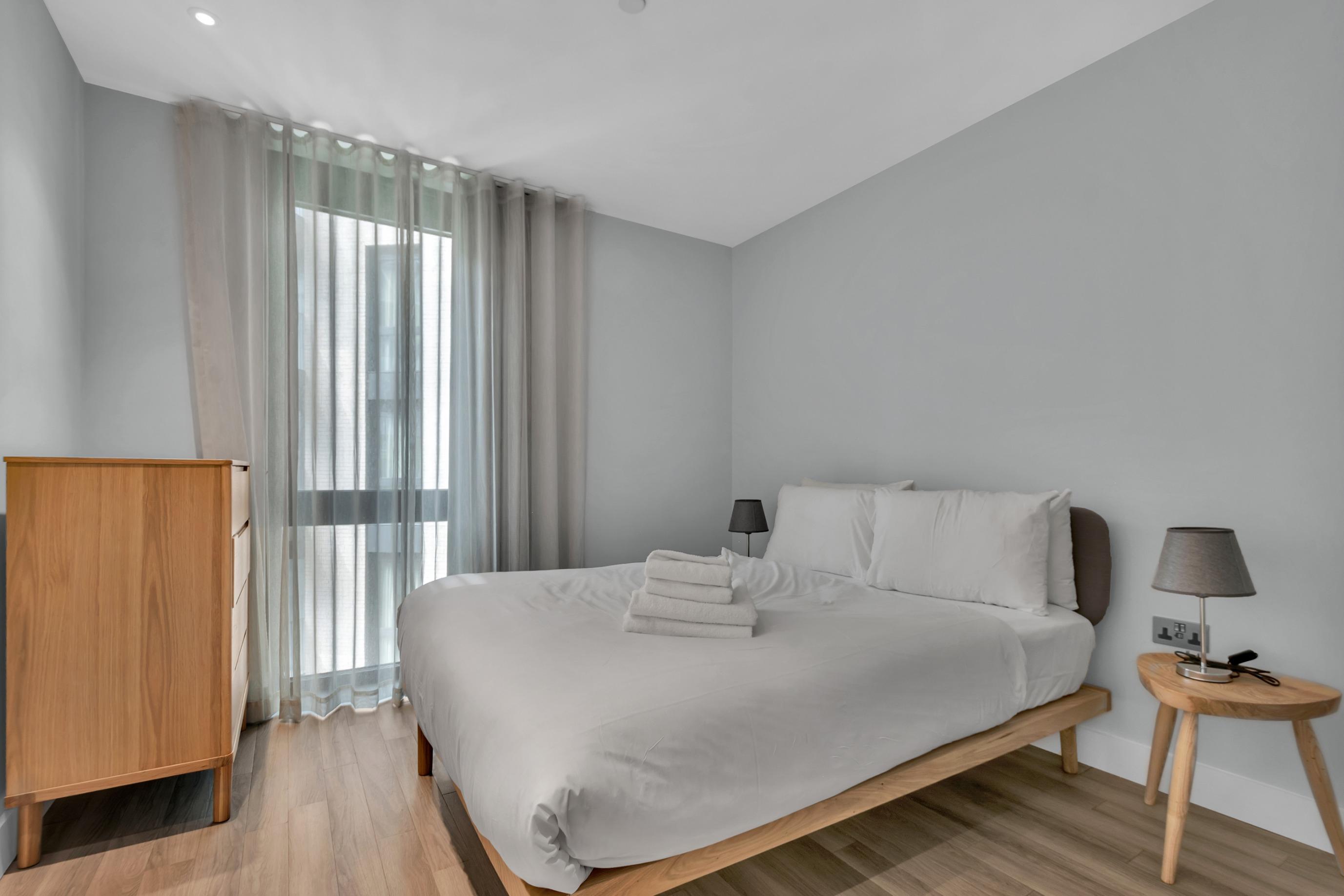 Modern 2 bedroom apartment in Wembley - student accommodation in London - img_1