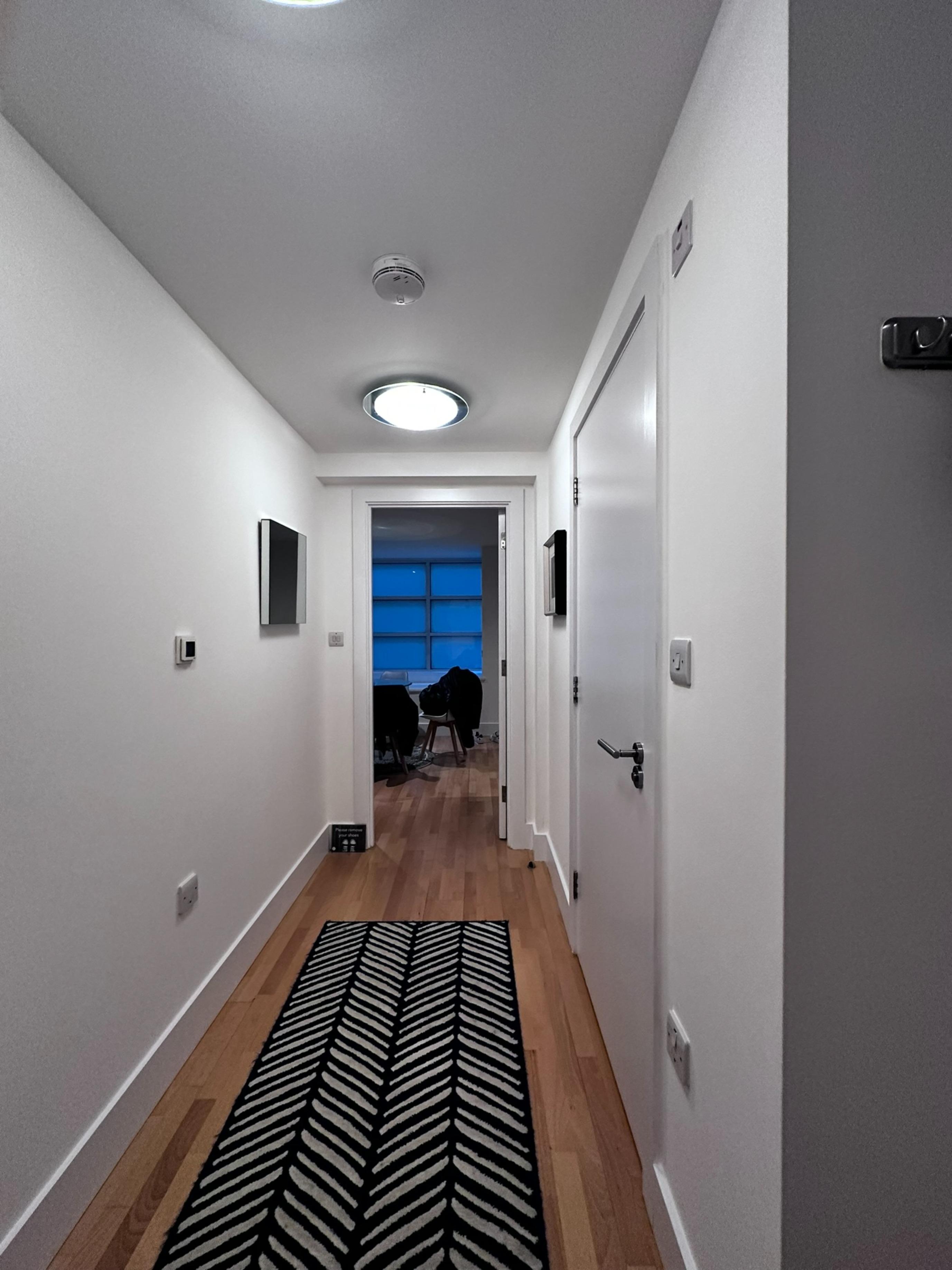 Modern Apartment in Central London By River Thames - student accommodation in London - img_18