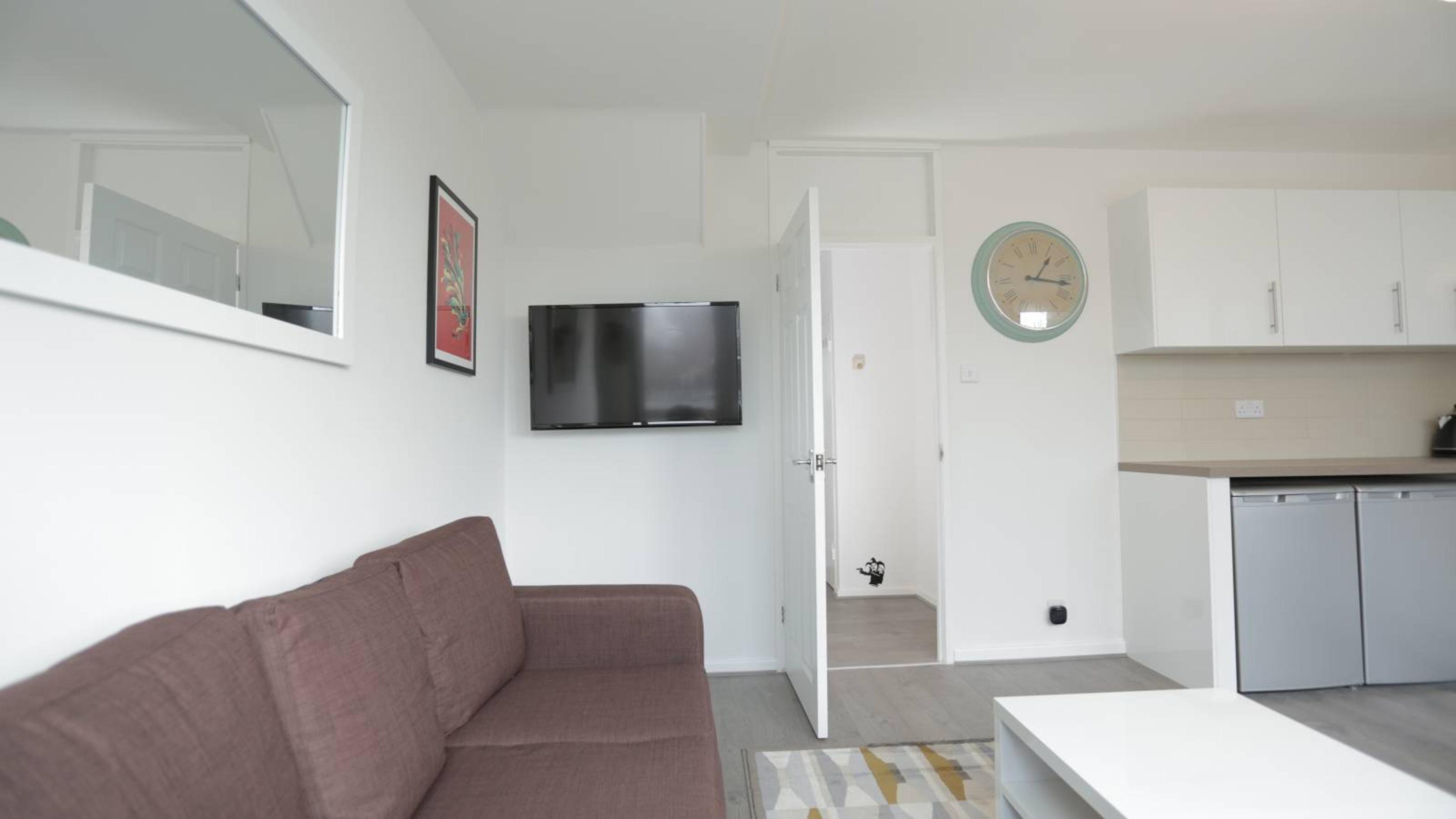 Neat double bedroom in Ratcliff - student accommodation in London - img_9