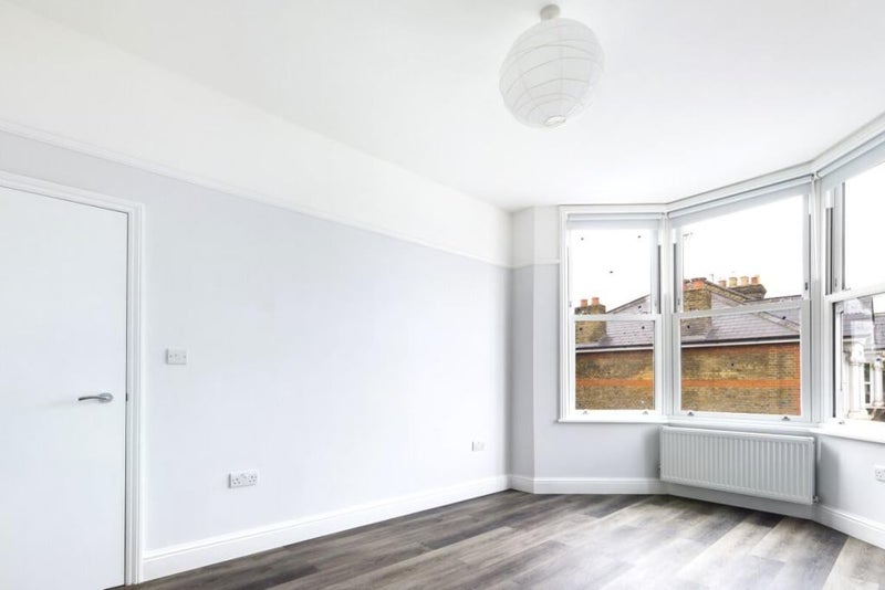 Unfurnished double room available Oct-Nov in E17 - student accommodation in Walthamstow Central - img_2