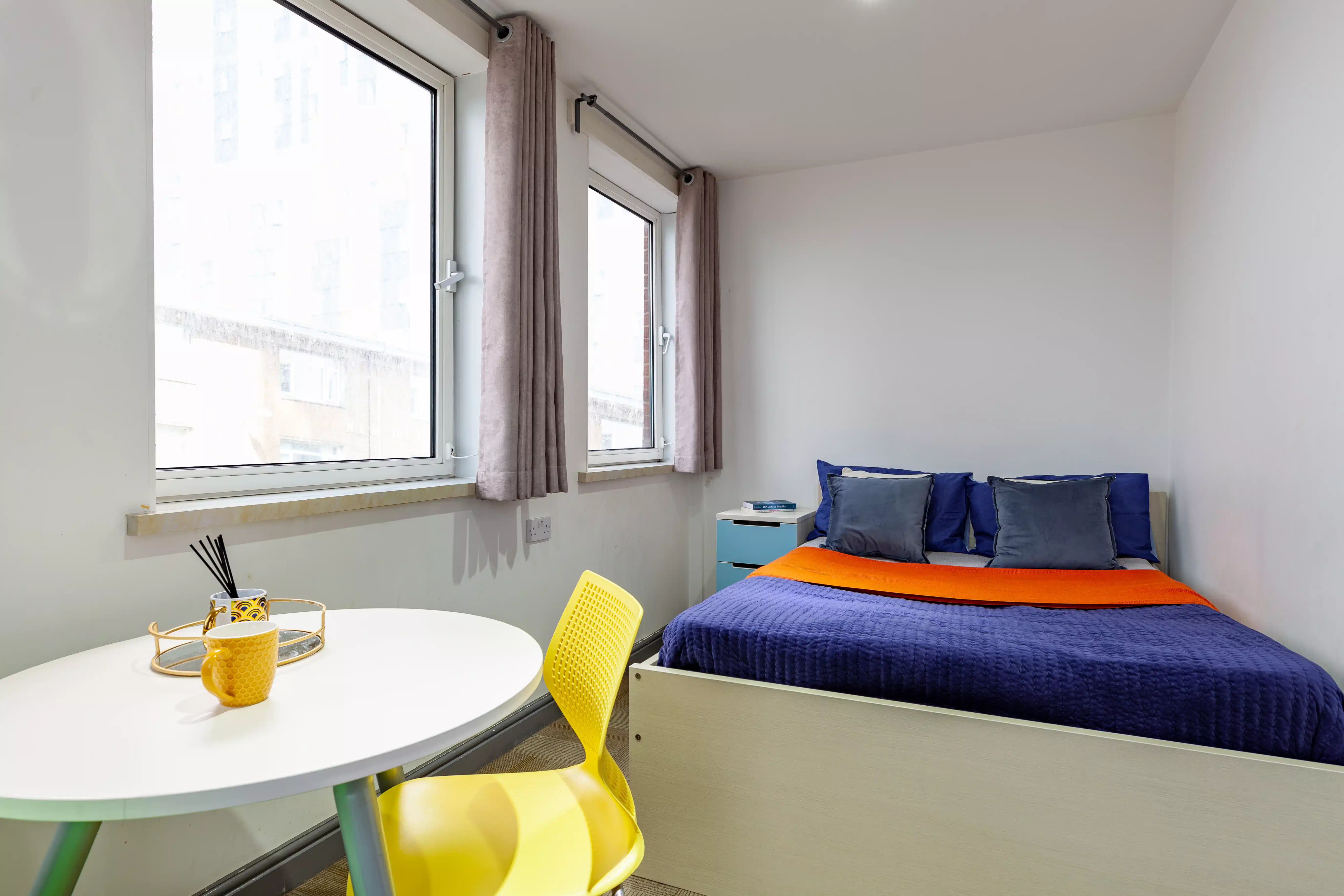  Great Location... Last Rooms Available!!! student accommodation in Coventry - img_4