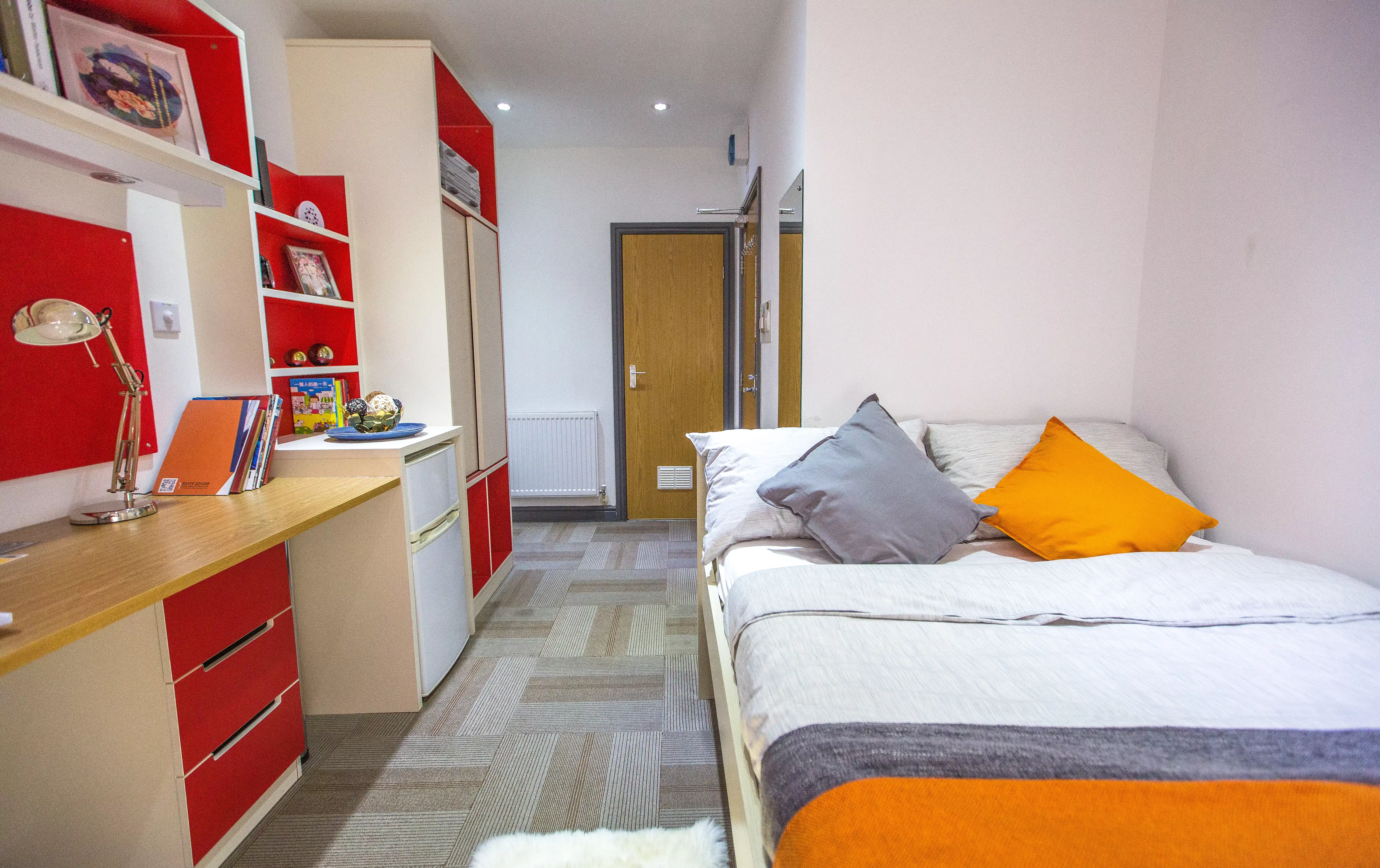 Great Location... Last Rooms Available!!! student accommodation in Coventry - img_15