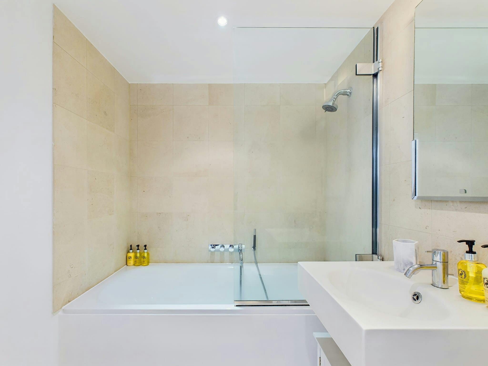 accommodation/united-kingdom/tavistock-street,-london-1538281/image_1538281_3.jpg