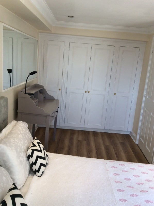 Very bright Double room with en-suite bathroom - student accommodation in High Street Kensington - img_2