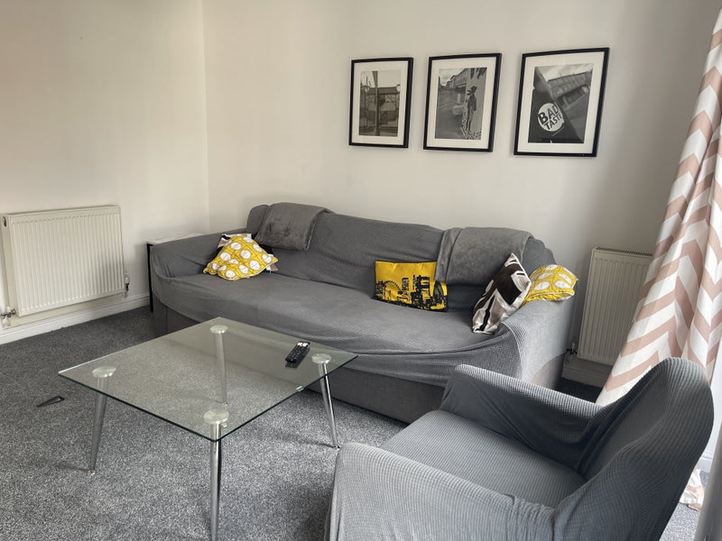 Very nice and clean house, 1 mile from city centr. - student accommodation in Salford - img_4