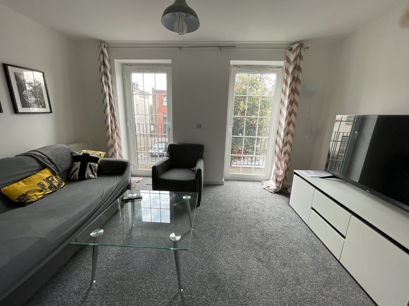 Very nice and clean house, 1 mile from city centr. - student accommodation in Salford - img_3
