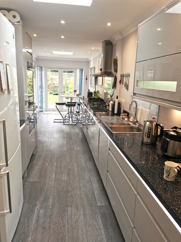 Walk to Cheltenham Hospital, Town Centre & Parks - student accommodation in Cheltenham - img_8