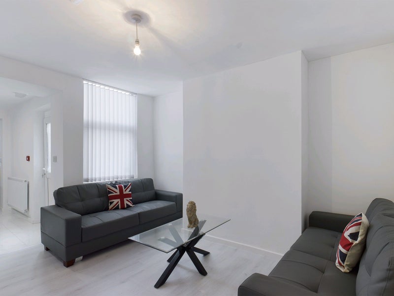 Walking distance to Royal Hospital - student accommodation in Liverpool - img_3