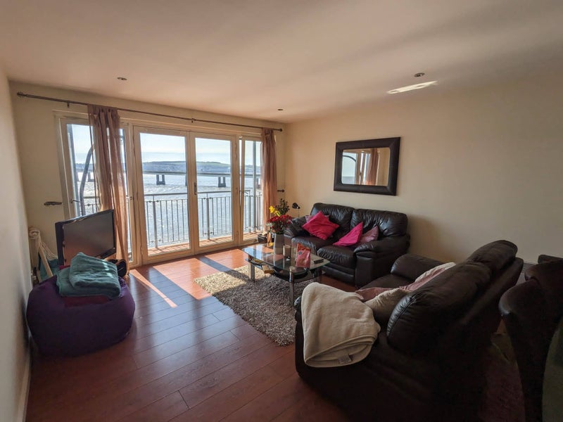 Waterfront property, double bedroom, with ensuite - student accommodation in Dundee - img_2
