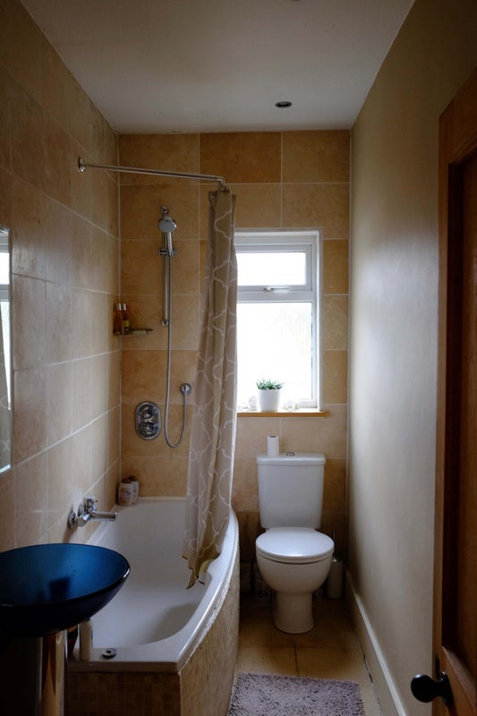 We are looking for a new flatmate for our terraced - student accommodation in Twickenham - img_4