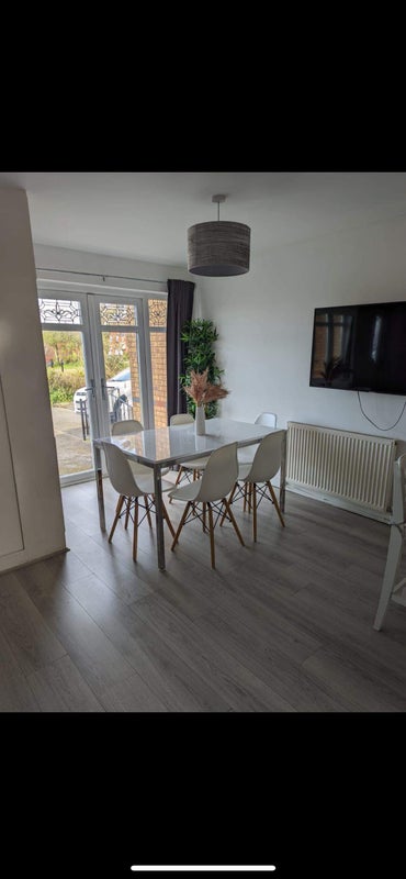 We are looking for a professional to rent a room. - student accommodation in Liverpool - img_3