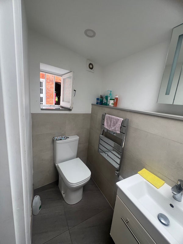 West Kensington Modern Studio flat - student accommodation in West Kensington - img_3