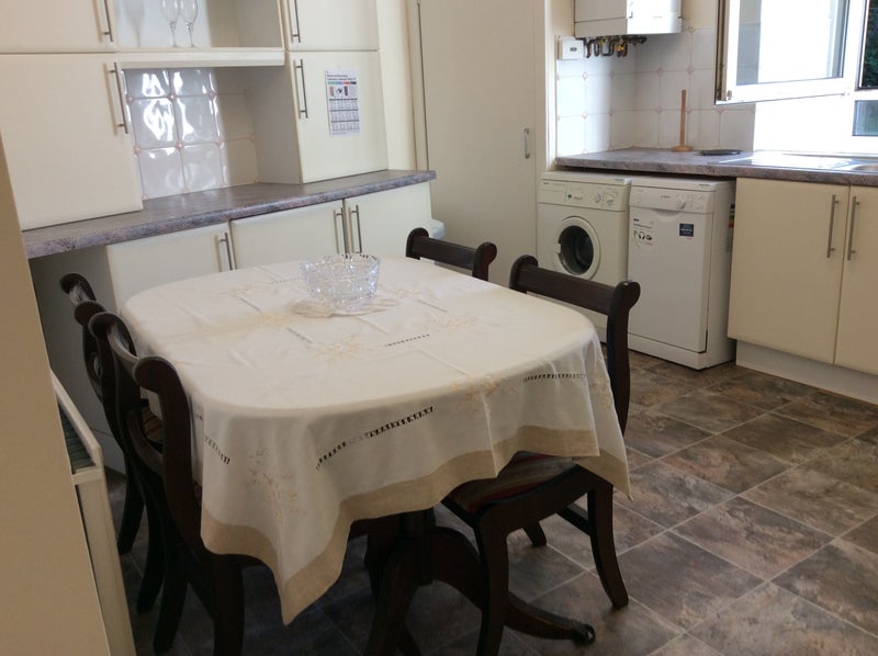Whole 2 DBR flat near city centre and ARI - student accommodation in Aberdeen - img_1