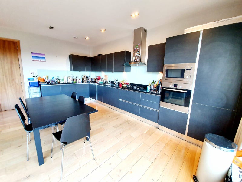 Whole 3 bedroom property in Camden - student accommodation in Camden - img_12