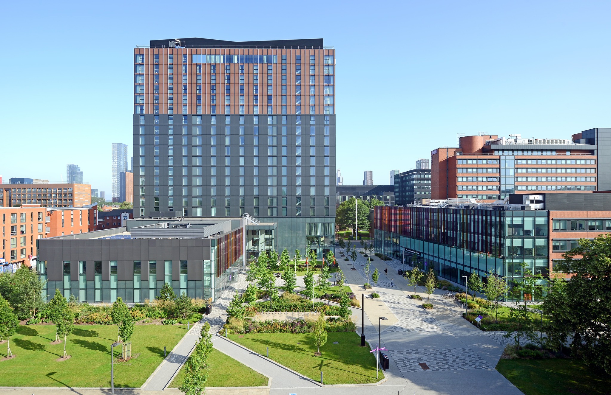 Alliance Manchester Business School Alliance Manchester Business School