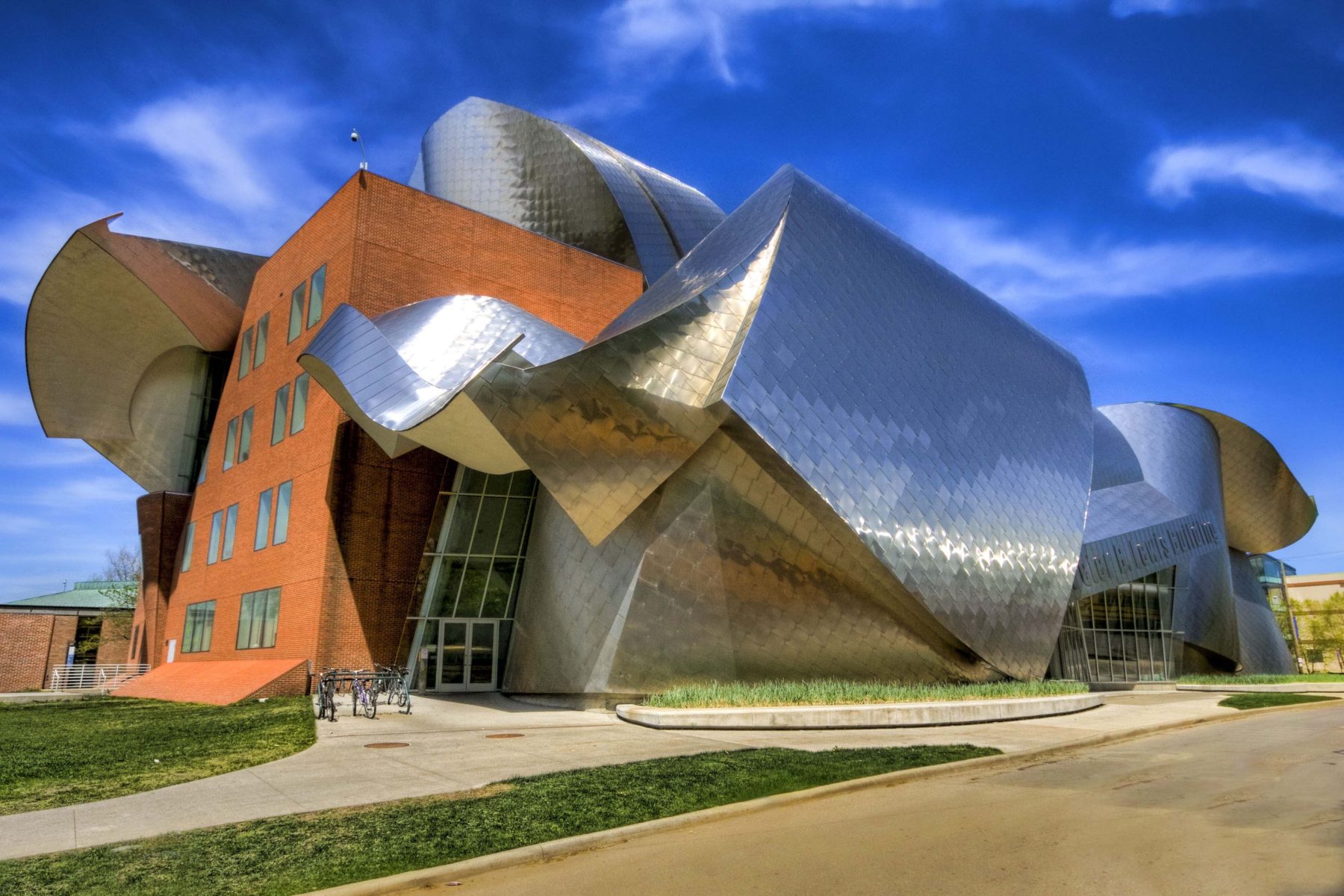 Case Western Reserve University Case Western Reserve University