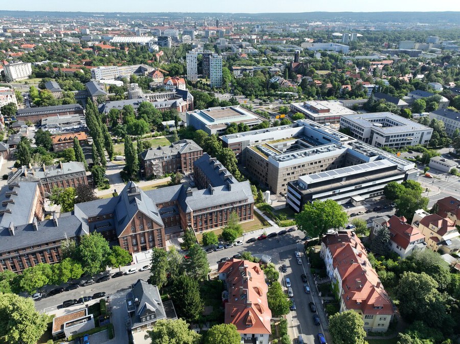 Dresden University of Technology Dresden University of Technology