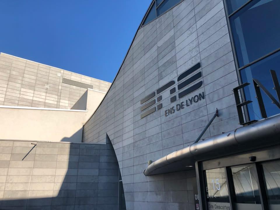 École Normale Supérieure de Lyon École Normale Supérieure de Lyon