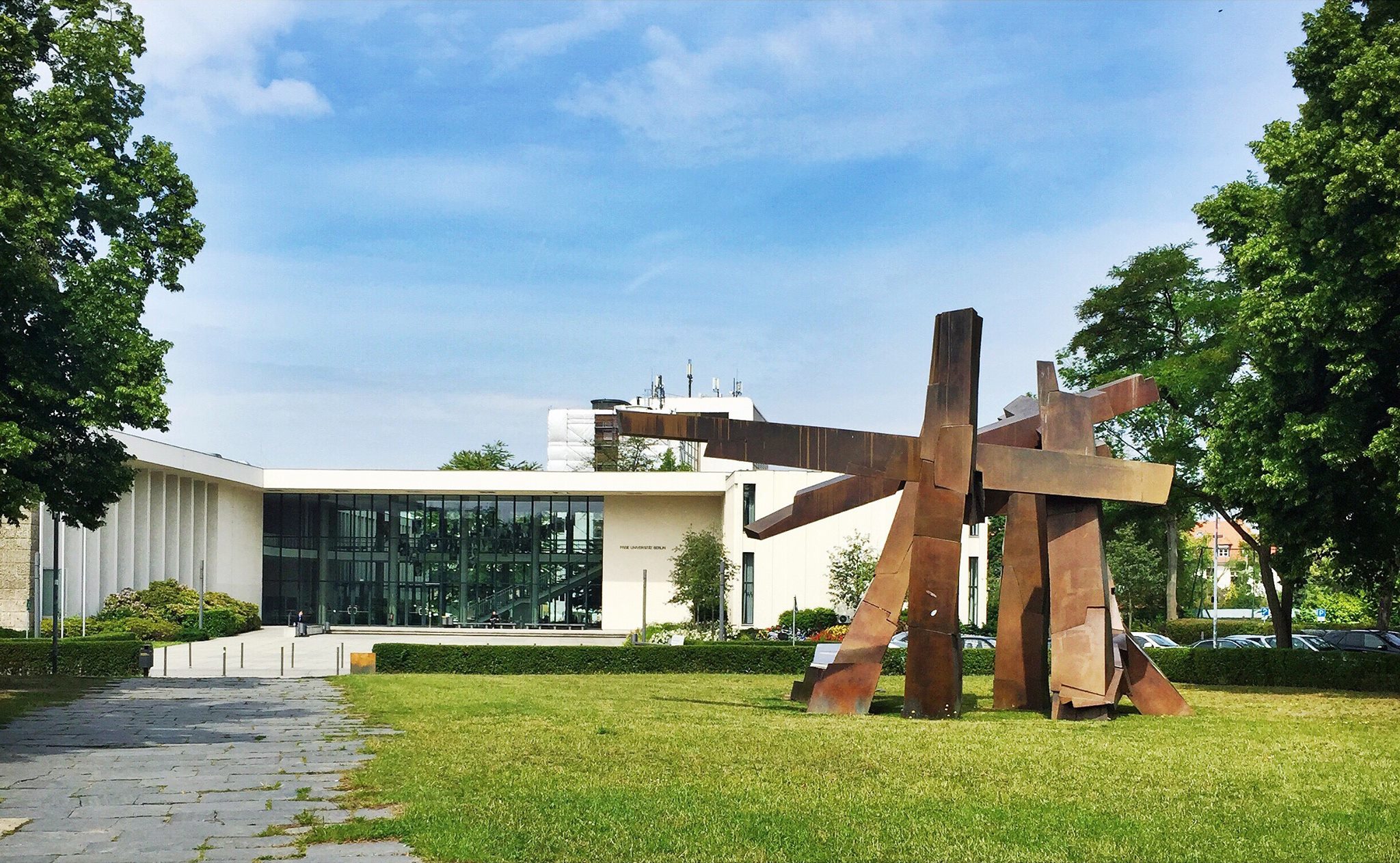 Free University of Berlin Free University of Berlin