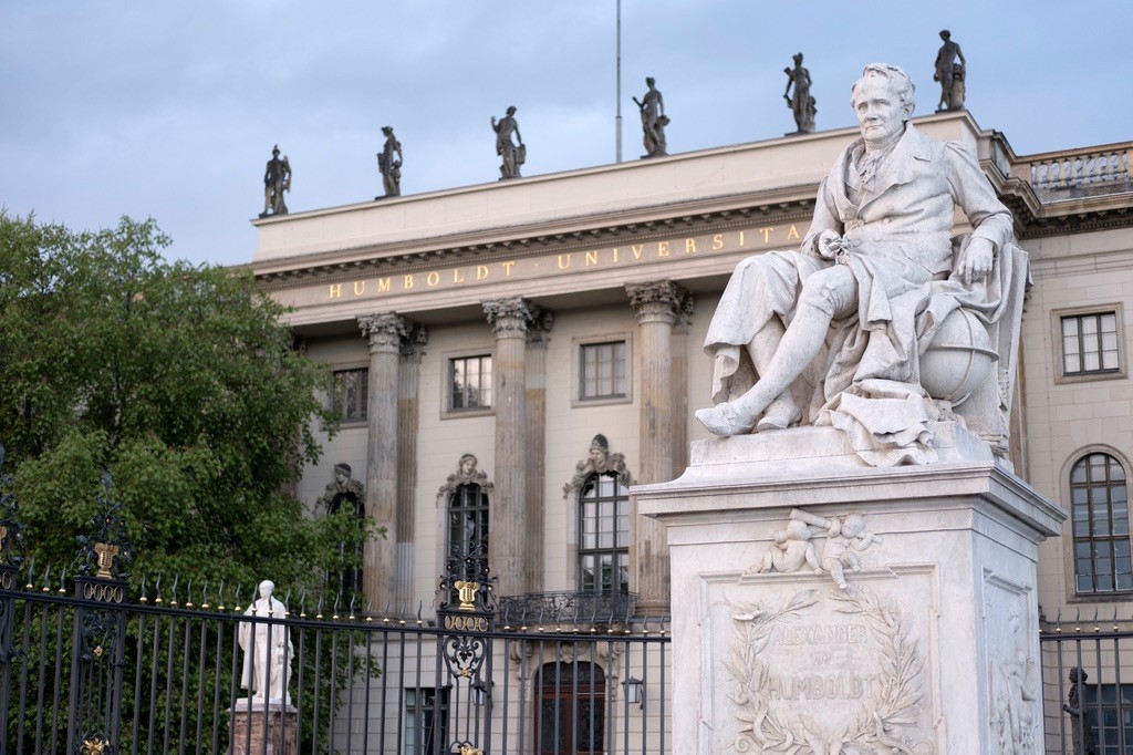 Humboldt University of Berlin Humboldt University of Berlin