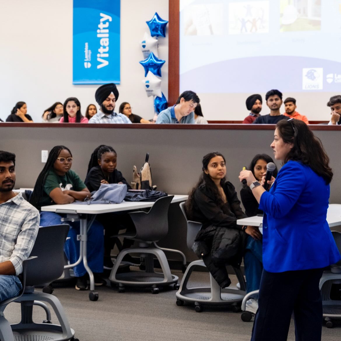 Lambton CoLambton Collegelege Lambton College