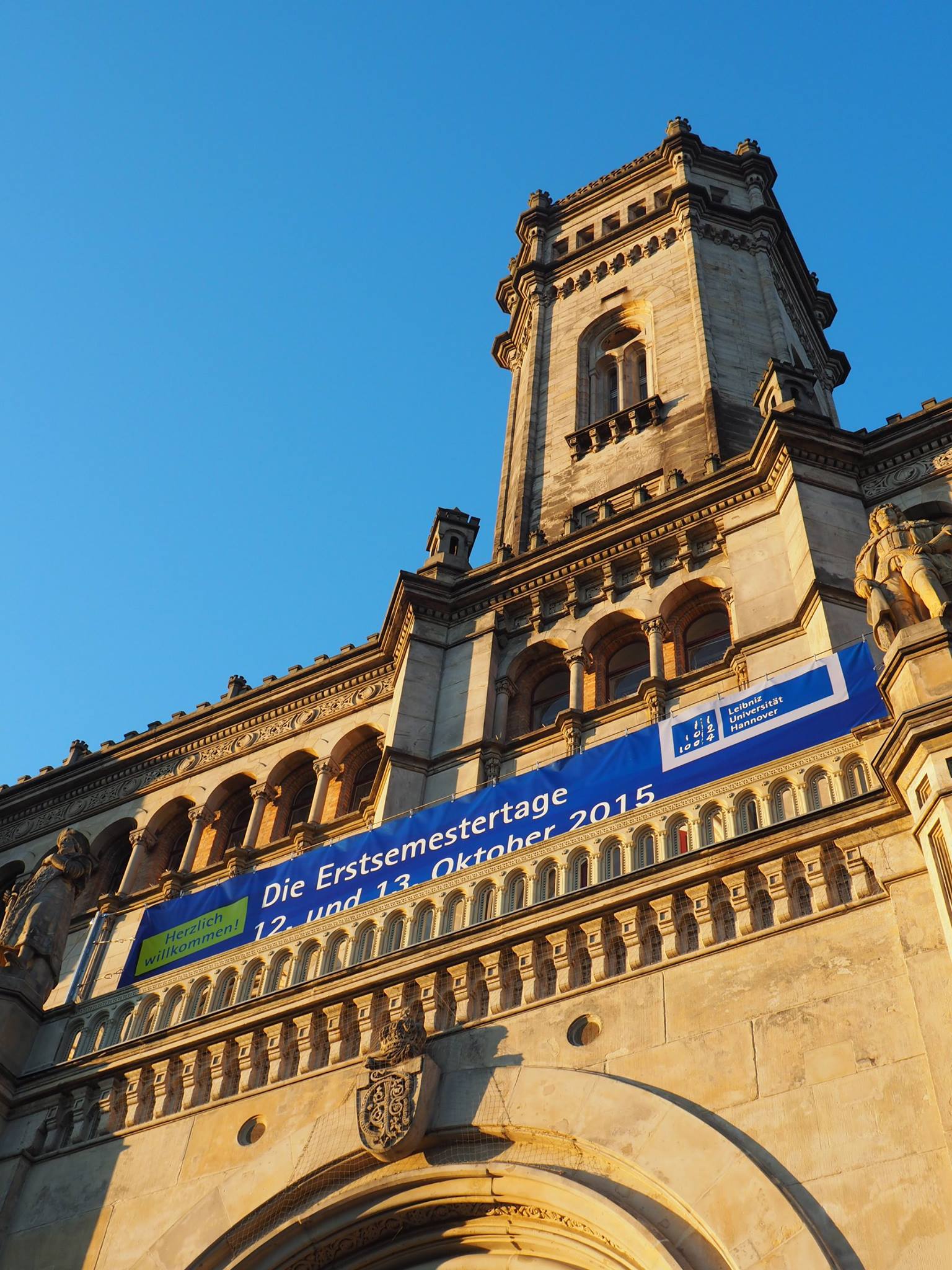 Leibniz University Hannover Leibniz University Hannover