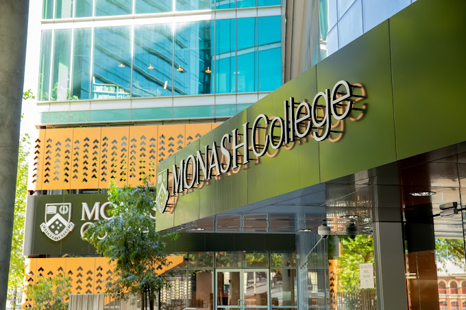 Monash CollegeMonash College Monash College