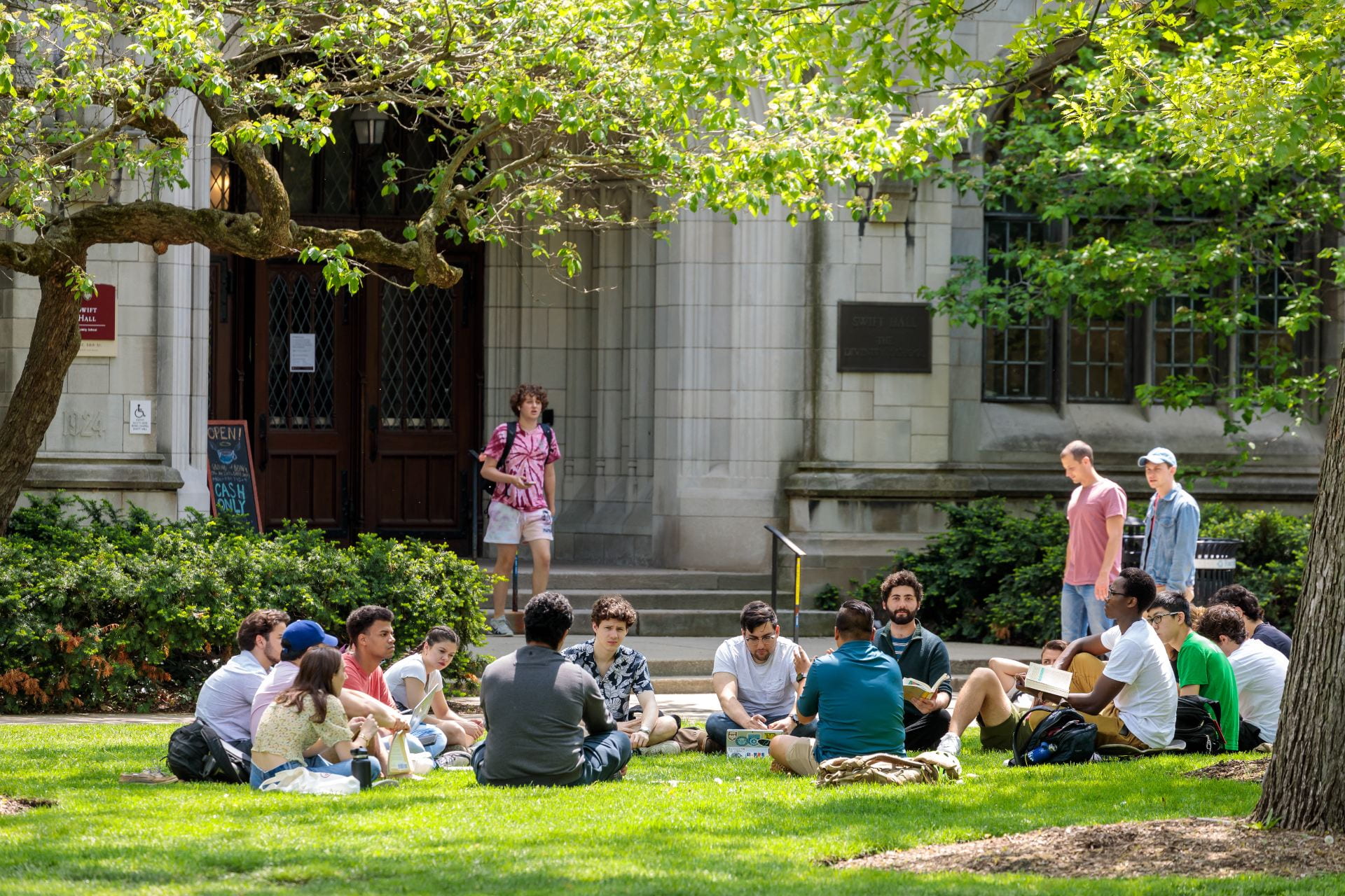 The University of Chicago The University of Chicago
