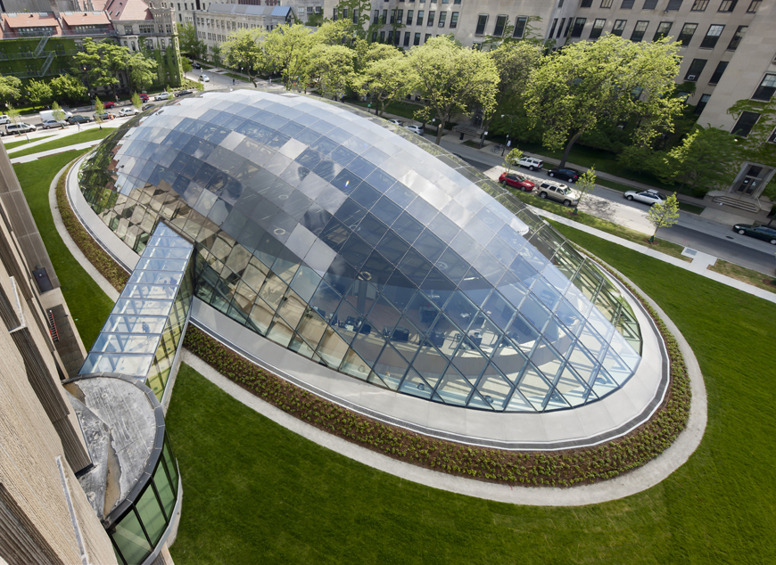The University of Chicago The University of Chicago