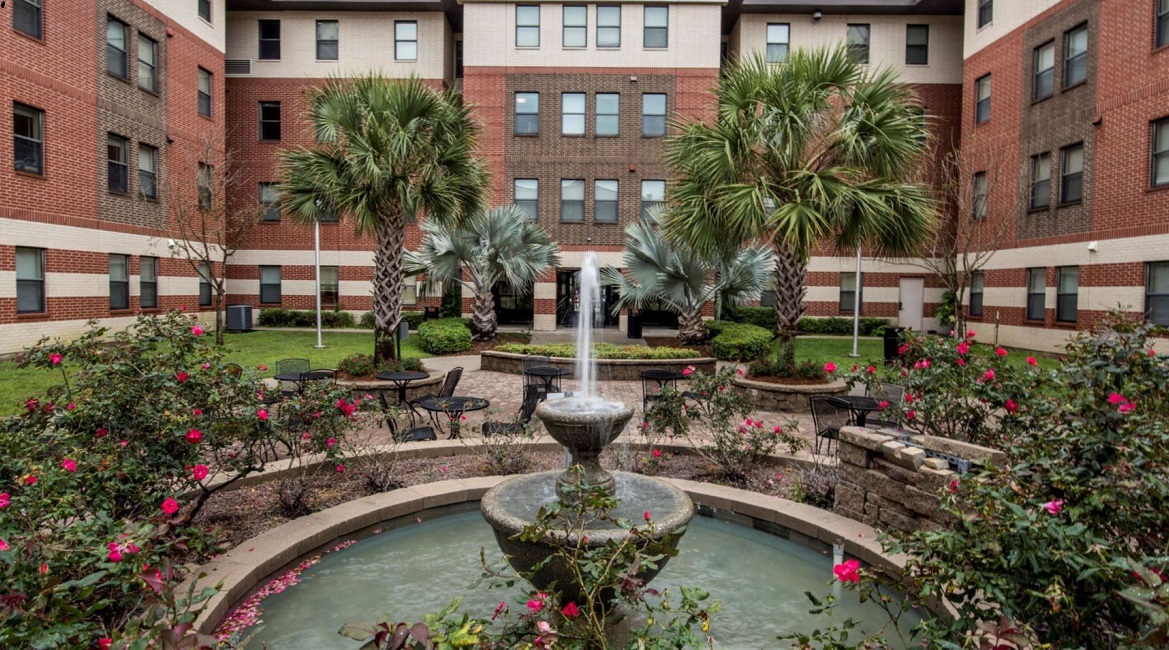 University of New Orleans University of New Orleans