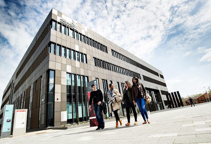 University of Staffordshire University of Staffordshire